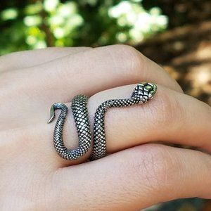 NEW Adjustable Snake Ring